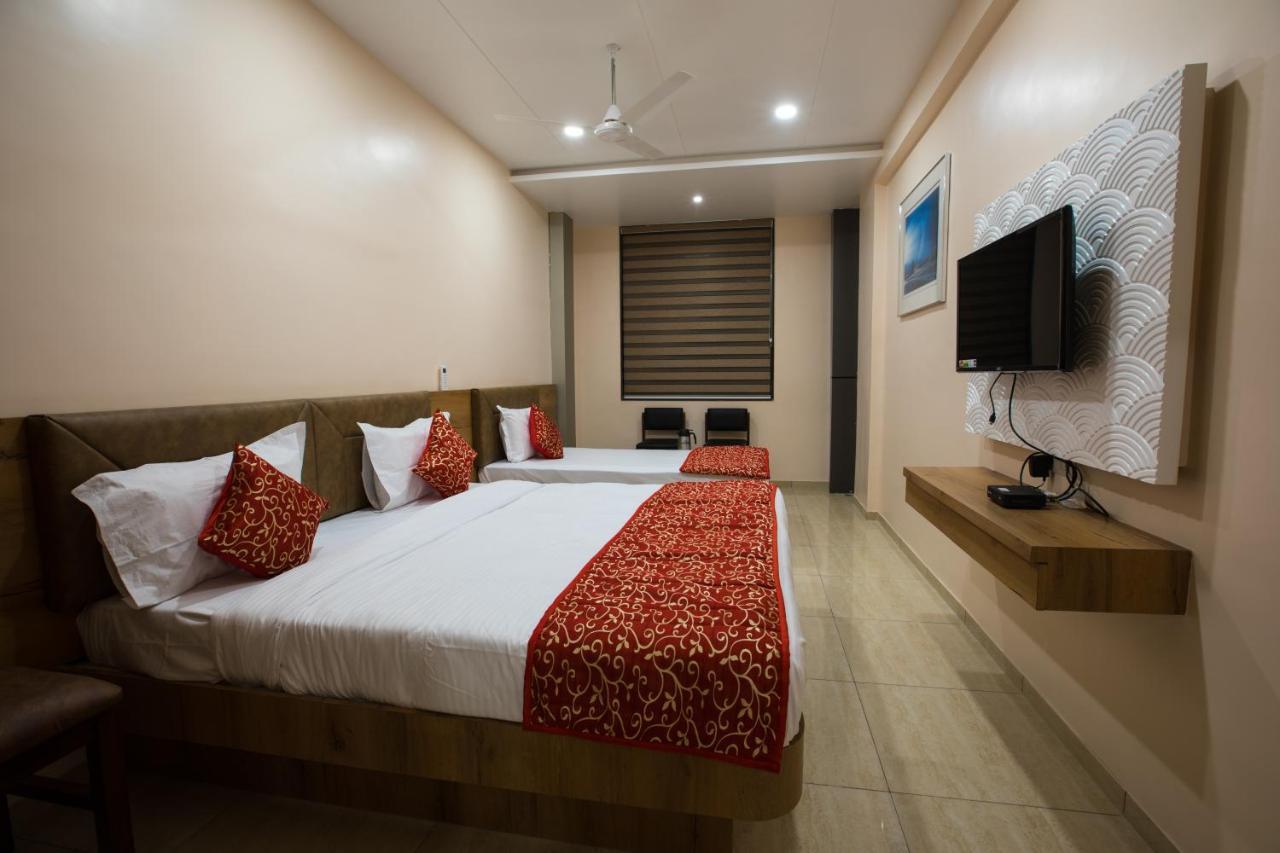 Hotel Balaji Palace Porbandar Exterior foto